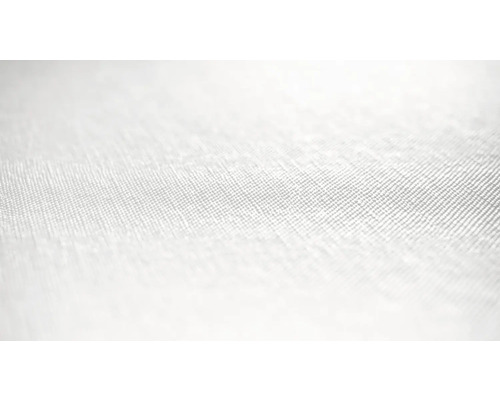 Nahaufnahme eines hellen Textilmaterials mit feiner Webstruktur