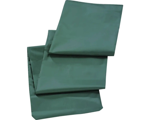 Gestapelte Schutzplanen aus Stoff