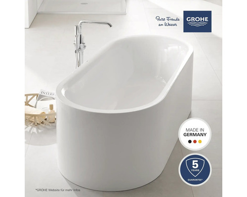 Freistehende Badewanne mit Armatur und ''Made in Germany'' Siegel, fünf Jahre Garantie