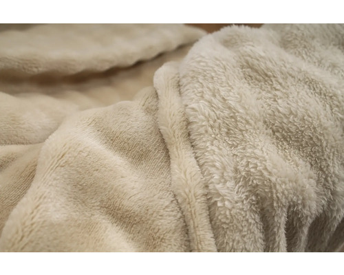 Gros plan d'une couverture moelleuse