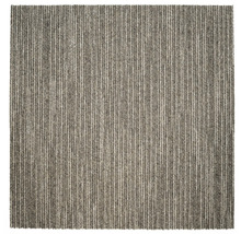 Tapis carré à rayures