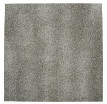 Tapis à structure côtelée