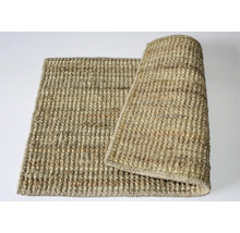 Teppich aus Naturfasern, teilweise aufgerollt