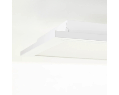 Vue détaillée d'une lampe blanche