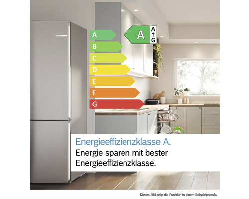 Energieeffizienzklasse A auf einem Kühlschrank in einer Küche