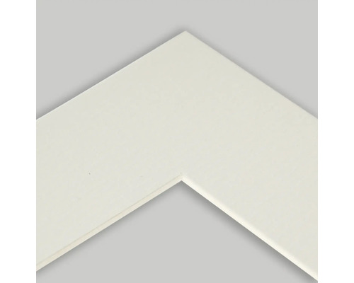 Detail vun engem wäisse Billerrahmenprofil