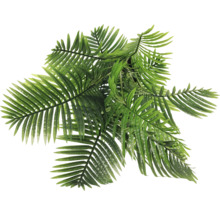 Künstliche Palme mit grünen Blättern für die Dekoration