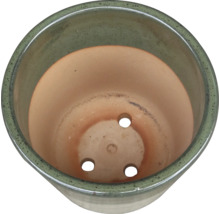 Blumentopf aus Keramik mit Drainagelöchern