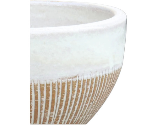 Pflanzgefäß mit vertikalen Rillen