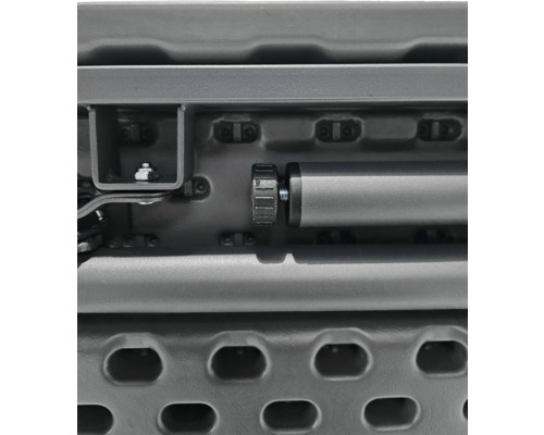 Vue détaillée d'une table pliante avec mécanisme de réglage