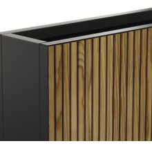 Jardinière avec revêtement en bois