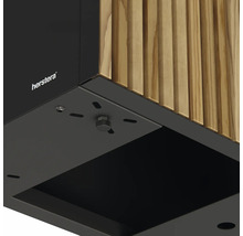 Vue détaillée d'un luminaire de jardin Herstera avec revêtement en bois et éléments de fixation.