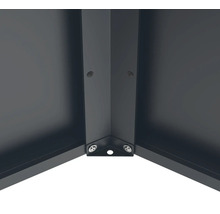 Detailansicht einer Eckverbindung mit Schrauben