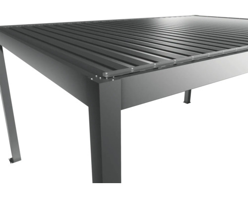 Vue détaillée d'un toit de terrasse avec toit à lamelles