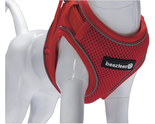Rotes Hundegeschirr mit Netzstruktur und Beeztees Logo