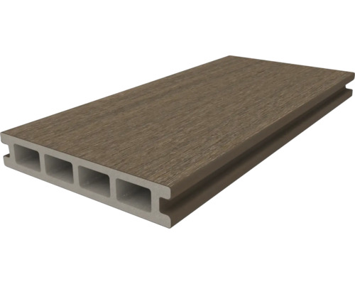Terrassendiele aus Holz-Polymer-Werkstoff