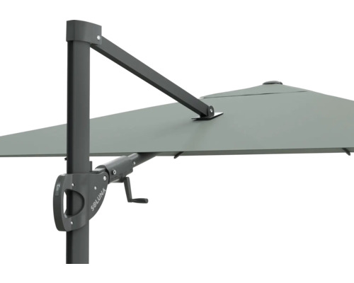 Detailaufnahme eines Soluna Sonnenschirms mit Kurbelmechanismus