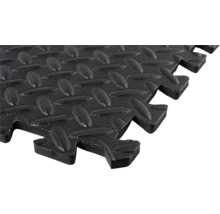 Schwarze, ineinandergreifende Bodenschutzmatte mit Diamantmuster