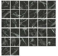 Quadratische Fliesen mit Marmoroptik