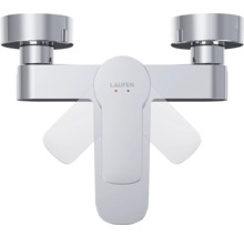 Logo Laufen sur un robinet de lavabo chromé