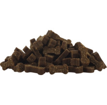 Pile de friandises pour chiens en forme d'os