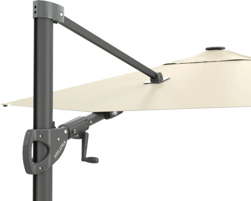 Vue détaillée d'un parasol Soluna avec mécanisme à manivelle