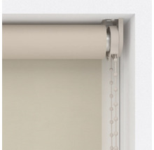 Beige Seitenzug-Rollo im Fensterrahmen