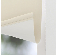 Vue détaillée d'un store enrouleur pour la décoration de fenêtre