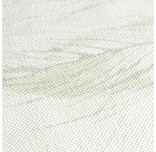 Detailaufnahme eines hellen Teppichs mit Muster