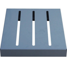 Metallablage mit drei Schlitzen