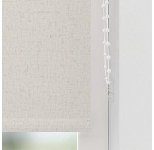Rollo mit Kettenzug am Fenster