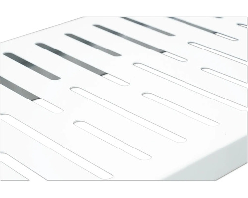 Detailansicht einer Ablage mit Schlitzen