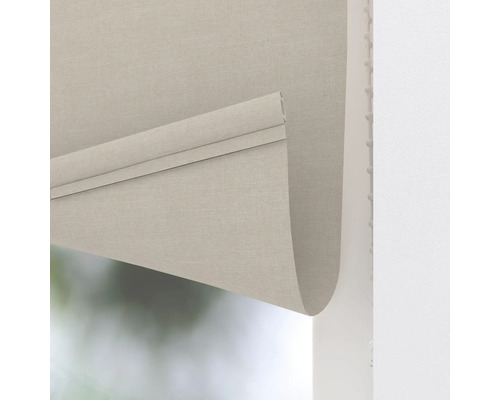 Rollo aus Stoff zur Fensterdekoration