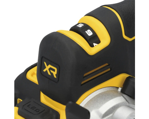 Detailansicht eines Schlagschraubers mit Geschwindigkeitsregler und XR-Logo