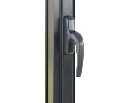 Gros plan d'une poignée de fenêtre