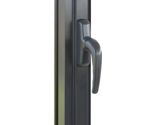 Fenstergriff am Fensterrahmen