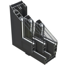 Querschnitt eines Fensters mit Dreifachverglasung in einem Rahmen