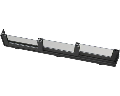 Langes Fensterbauelement mit Aluminiumrahmen und Glasscheibe