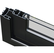 Querschnitt eines Aluminiumfensterrahmens mit Verglasung