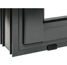 Vue détaillée d'une fenêtre grise