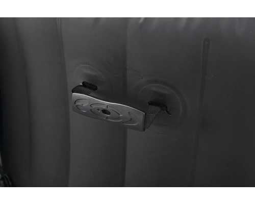 Poignée sur un spa gonflable