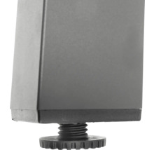 Pied de meuble réglable en métal et plastique