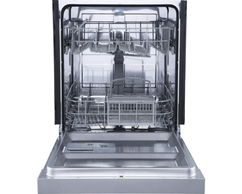 Geöffneter Geschirrspüler mit Geschirrkörben