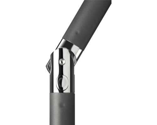 Detailaufnahme eines Sonnenschirmgelenks