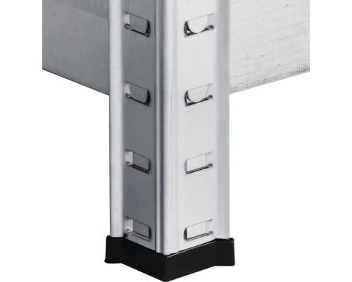 Detailansicht eines Regals mit Metallrahmen und Kunststofffüßen