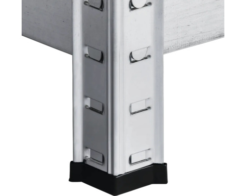 Vue détaillée d'une étagère métallique avec un pied noir