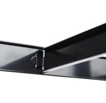 Detailansicht einer Halterung aus Metall