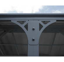 Vue détaillée d'un poteau de pavillon avec fixation de toit