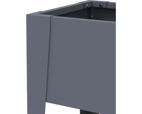 Vue détaillée d'un bac à fleurs en métal