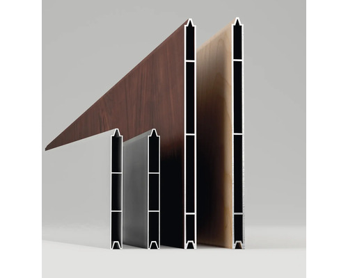 Différents profilés en aluminium avec décor en bois